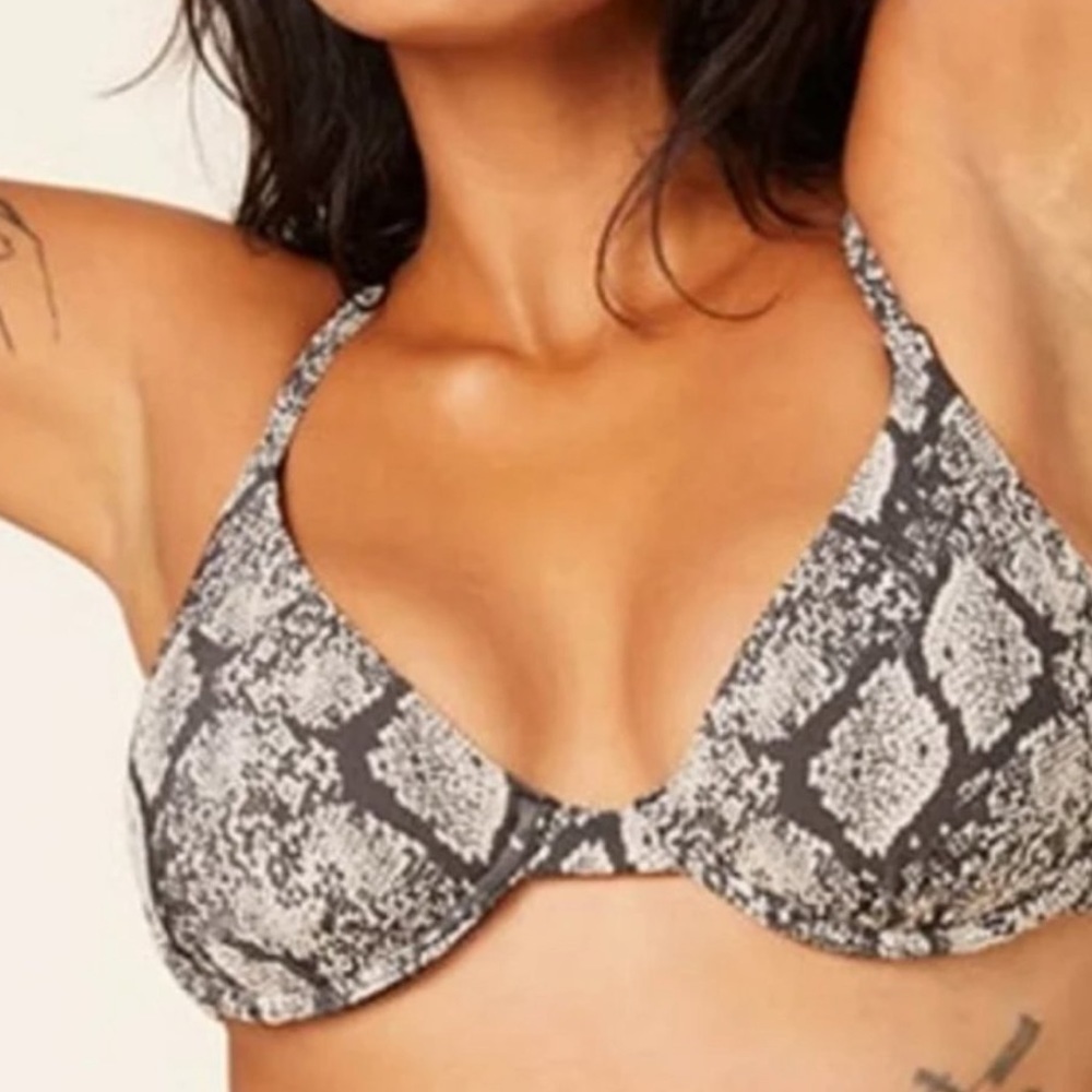 Andie “Sicily” Swim Top in Snakeskin Print